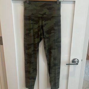 Lululemon Align Pant II 25" Heritage 365 Camo Green Twill Multi Size 6